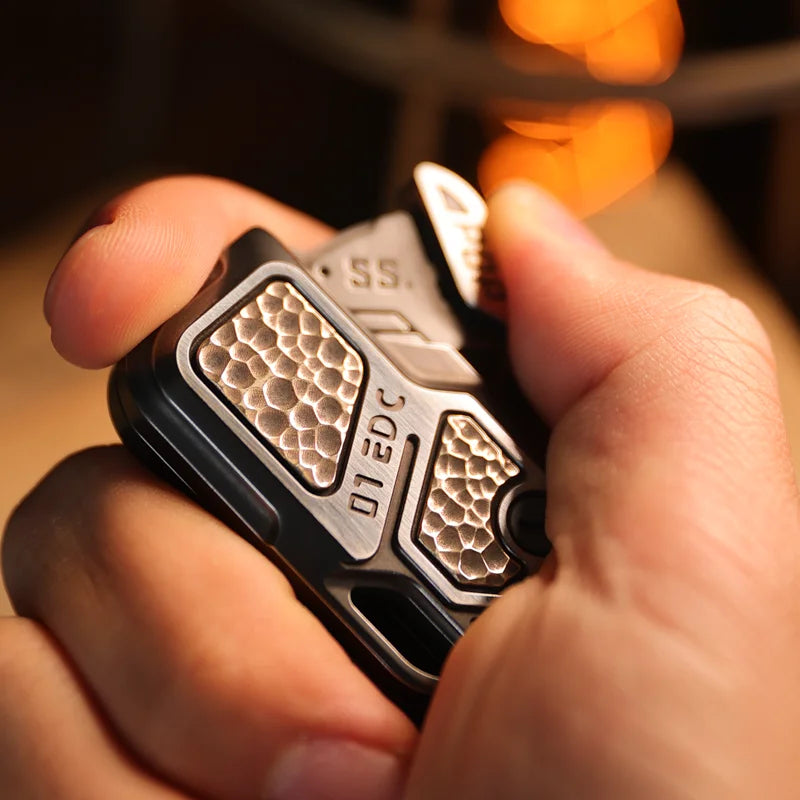 01EDC Studio 2024 P O P Push Slider - Decompression Tool - Image 11