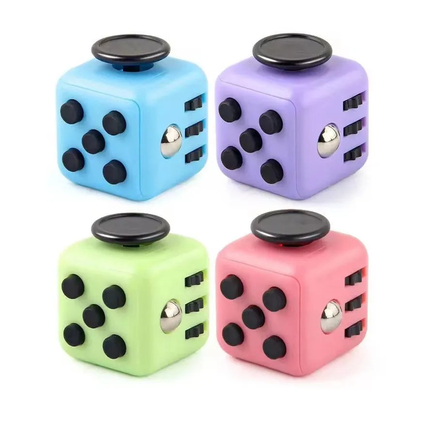 Fidget Cube Hand Spinner - Image 5
