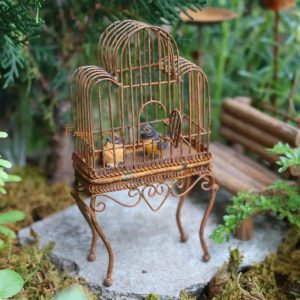 Miniature Rusty Standing Birdcage with Birds – Vintage Metal Ornament for Fairy Garden & Home Decor